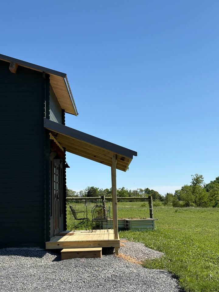 Farm Cabin Near Shawnee Wine Trail & Natl Forest