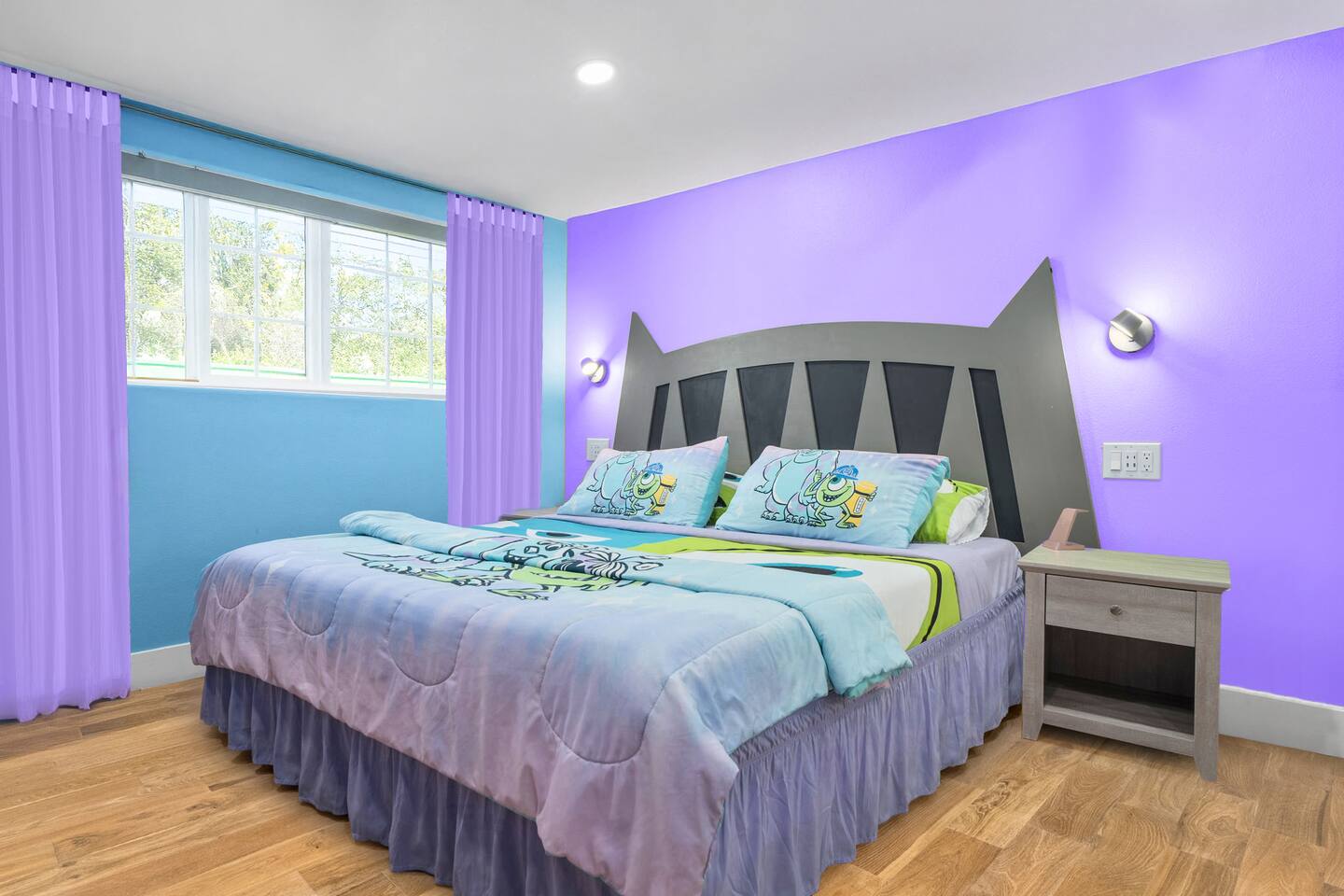Imagination Kingdom: Theater, Playground, Arcade+ - Holiday Home