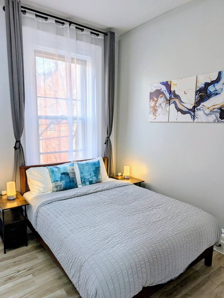 Central brownstone in Hoboken Dwntn! 15 mins to NY