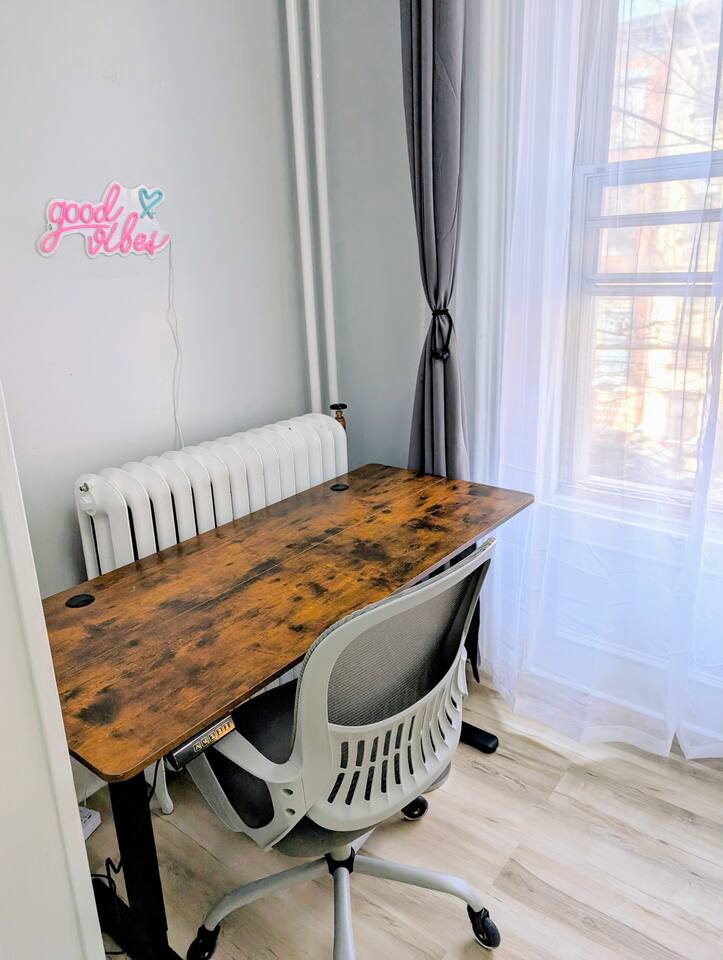Central brownstone in Hoboken Dwntn! 15 mins to NY