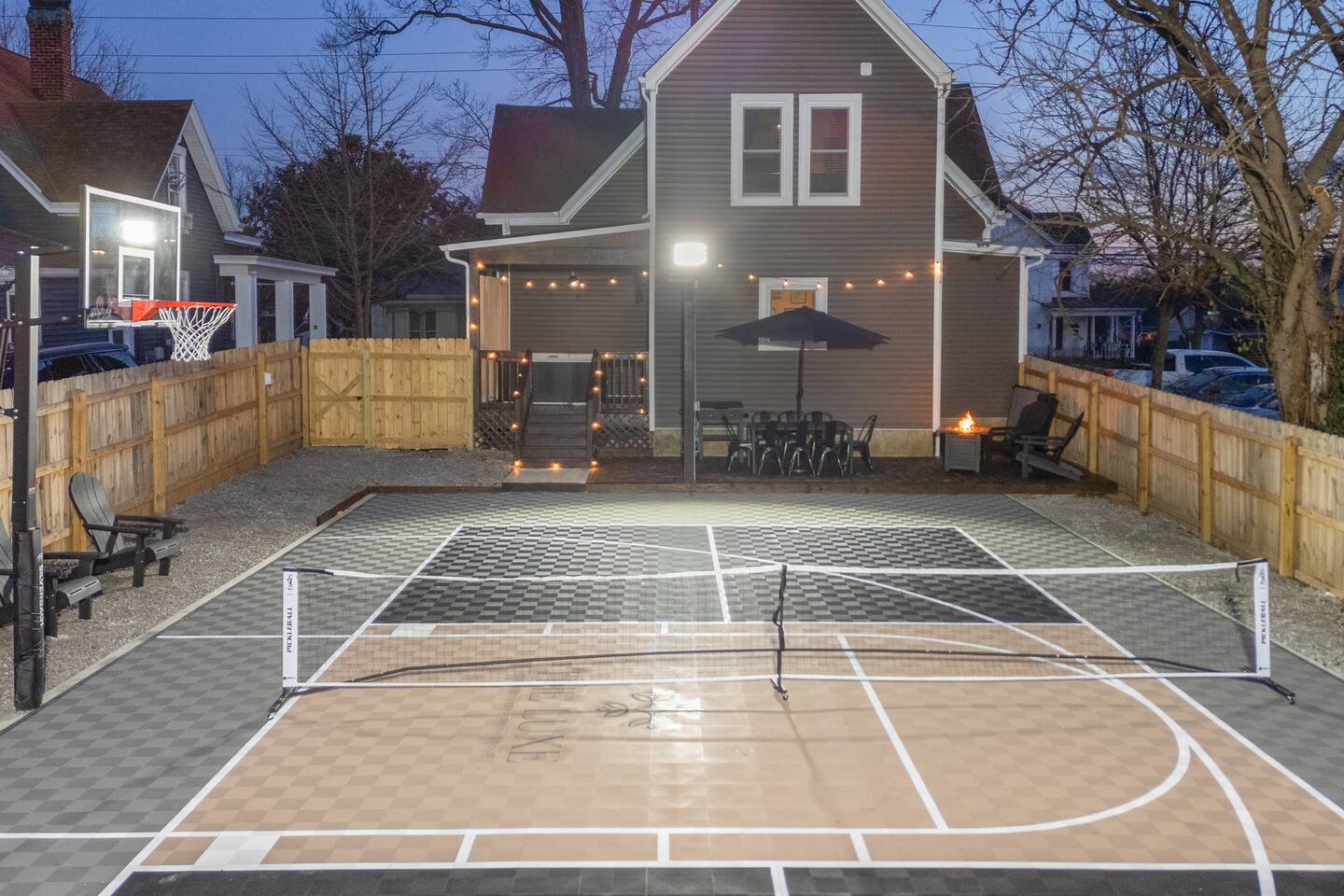 The Luxe/Pickleball/Basketball/ Hot Tub/Horse Park - Holiday Home