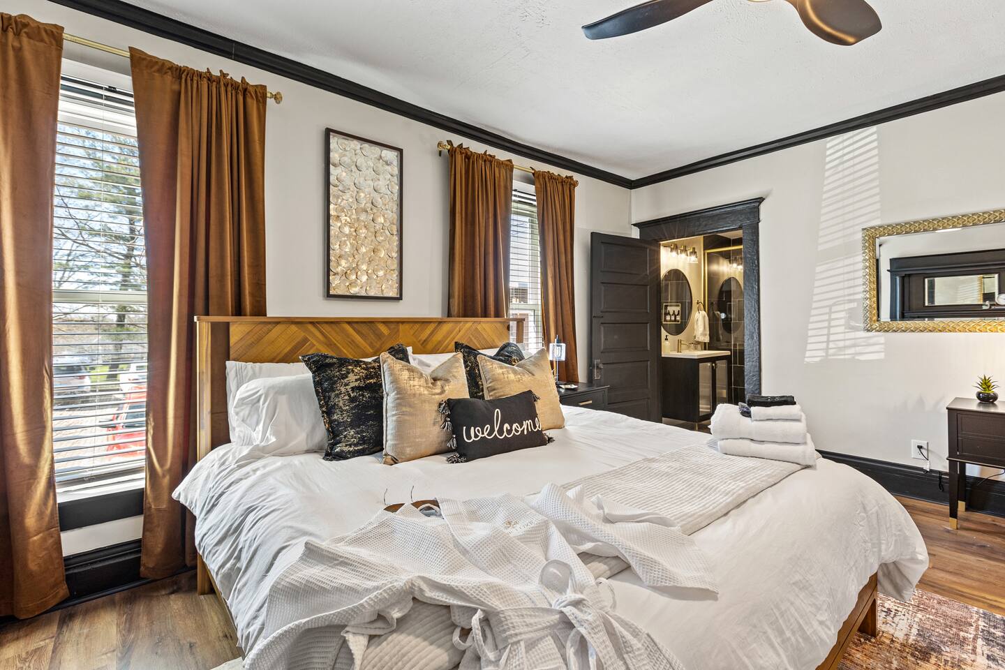 The Luxe/Pickleball/Basketball/ Hot Tub/Horse Park - Holiday Home