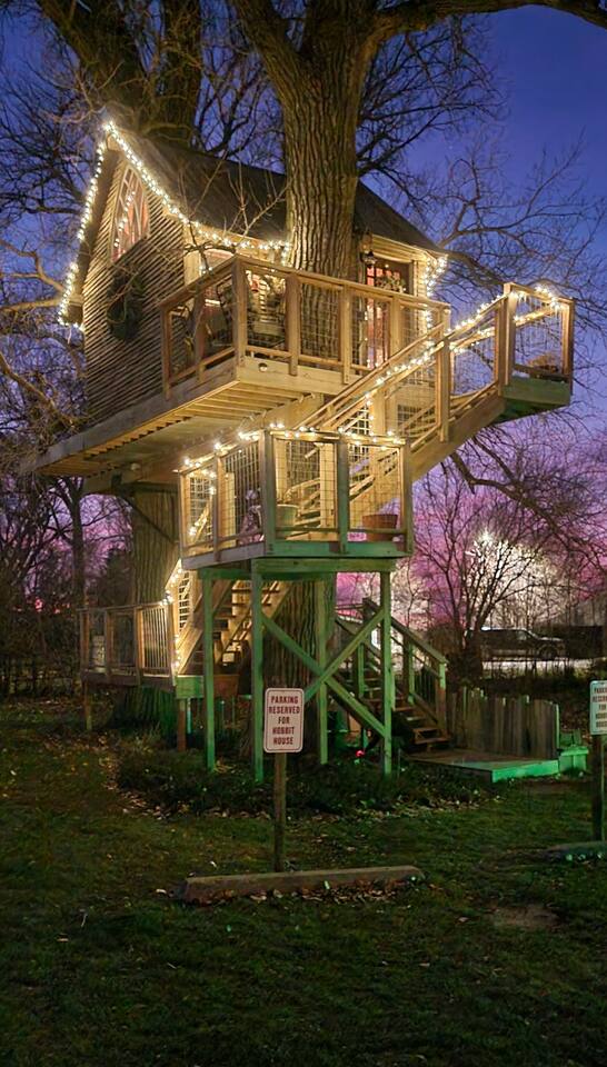 Kottage Knechtion Treehouse | Breakfast Included — South Sioux City — vacation rental