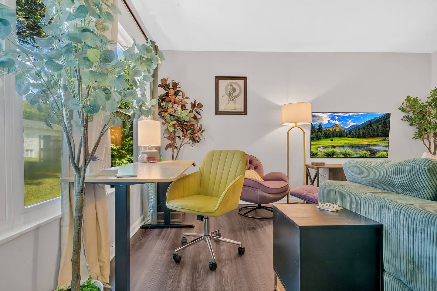 Charming Retro West Knox Pad | WFH & Walking Pad