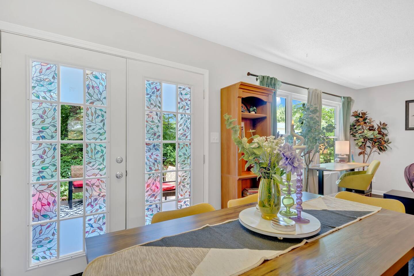 Charming Retro West Knox Pad | WFH & Walking Pad