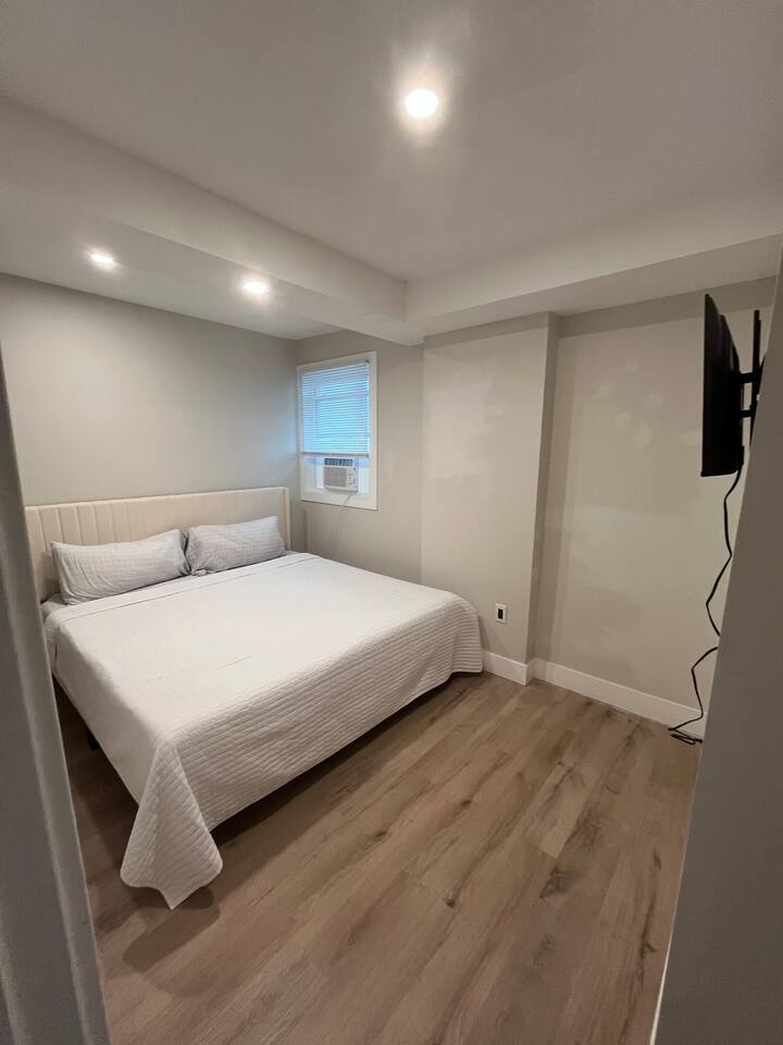 3BD Private Condo - Free Parking