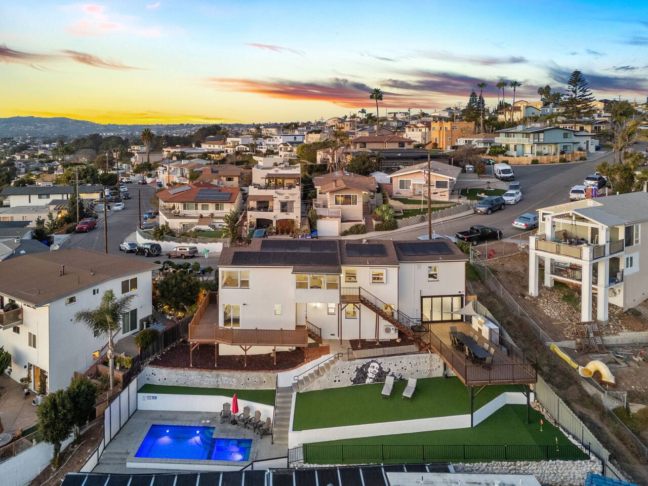 windows of the world. views, pool/spa and fun yard