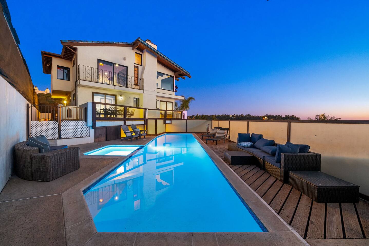 top of the world Villa: pool, spa & sunset views — San Diego — vacation rental