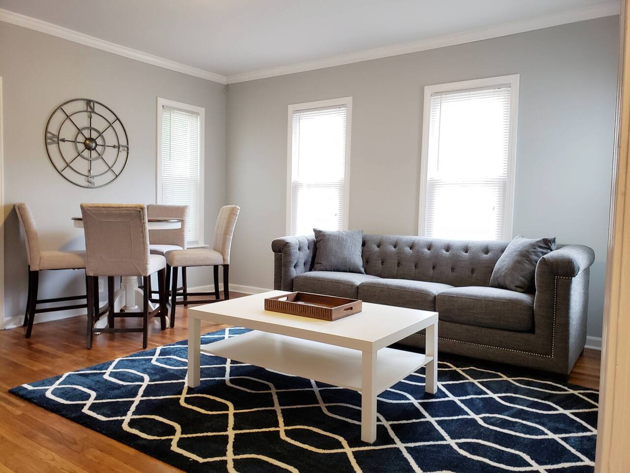 Modern Apt 5 Miles to Beach 5 Min Walk to Westerly — Stonington — vacation rental