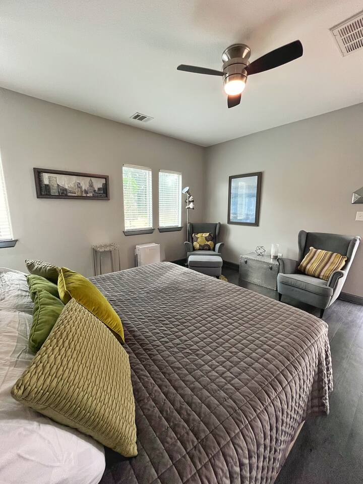 Fortunata Winery Villa #2, Cozy & Modern Retreat — Aubrey — vacation rental
