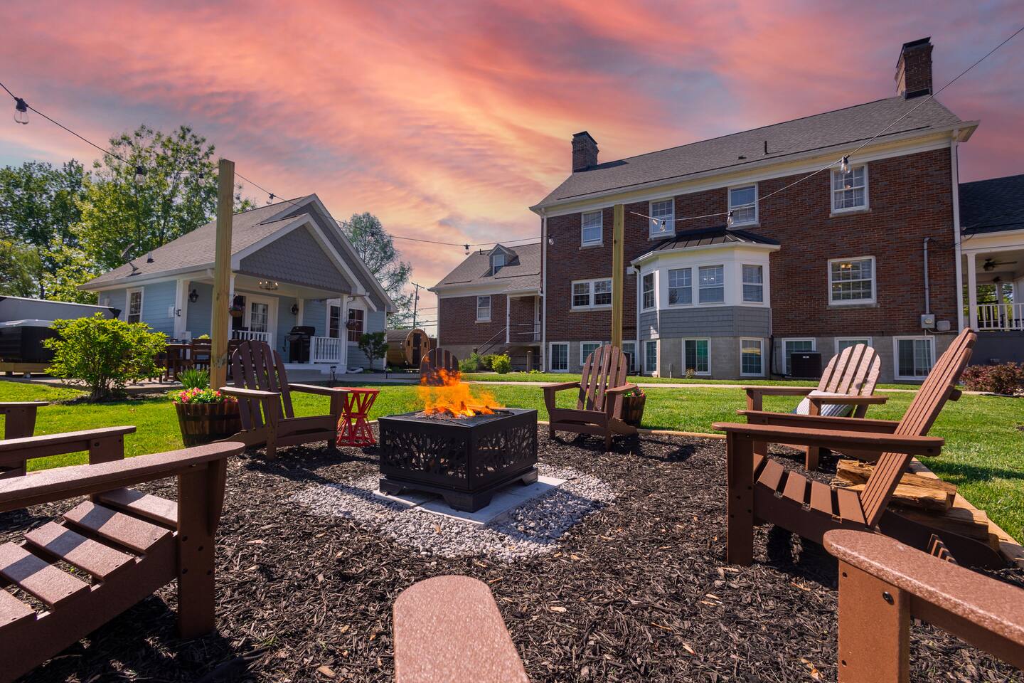 Bourbon Trail Getaway|Hot Tub, Sauna& Shuffleboard