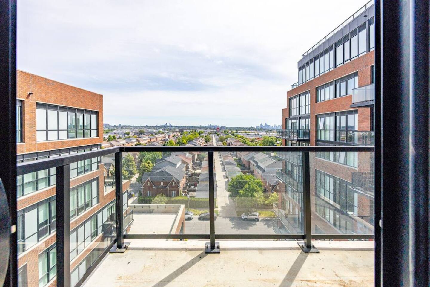 Elegant 4BR Condo with City Views & Free Parking