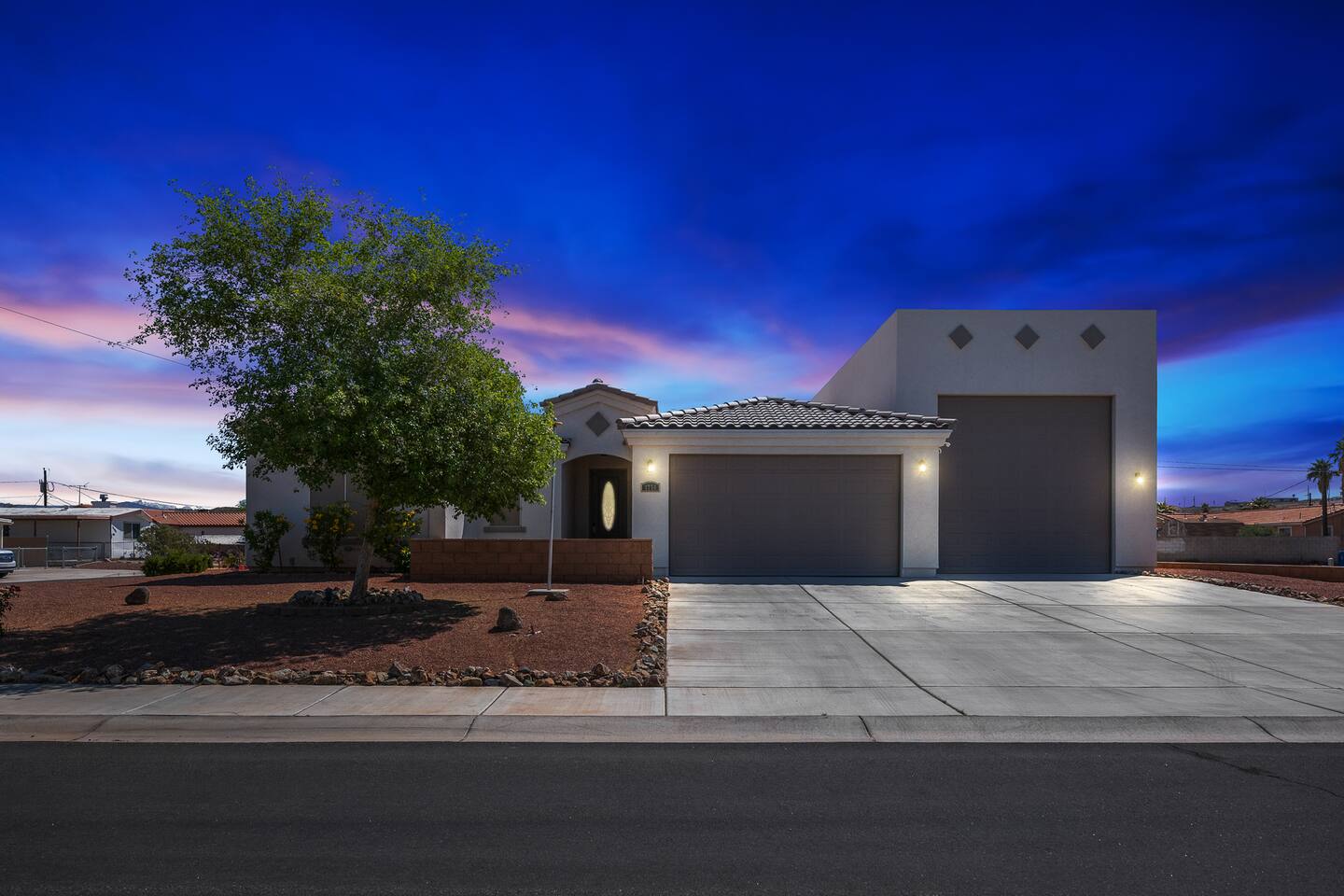 Spacious 3bd | Sleeps 8 | Red Rock Retreat