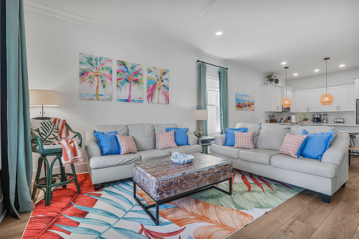 Heated Pool, Beach Views - Easy Access! Sleeps 14