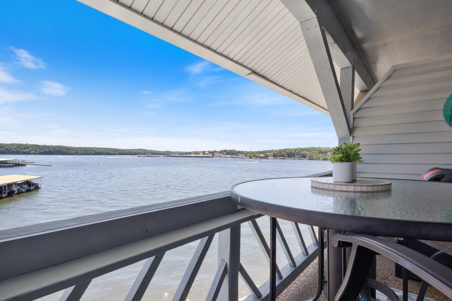 Top 5%*Shuffleboard*Covered Patio*King Bed*65"TV
