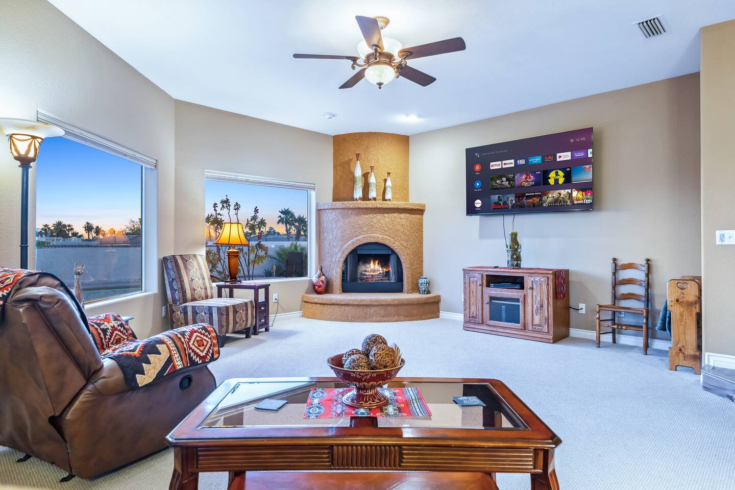 Luxury Golf Course & Lake Views | Pool | 4bd | BBQ