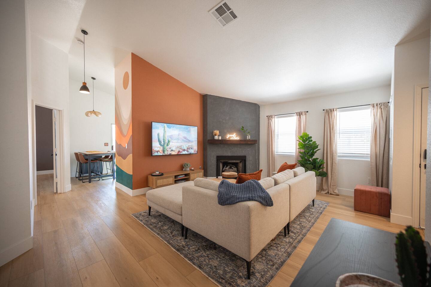 Newly renovated desert Summerlin Home — Las Vegas, NV — vacation rental