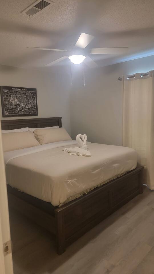 Wander & Stay | Blocks from Base — Daleville — vacation rental
