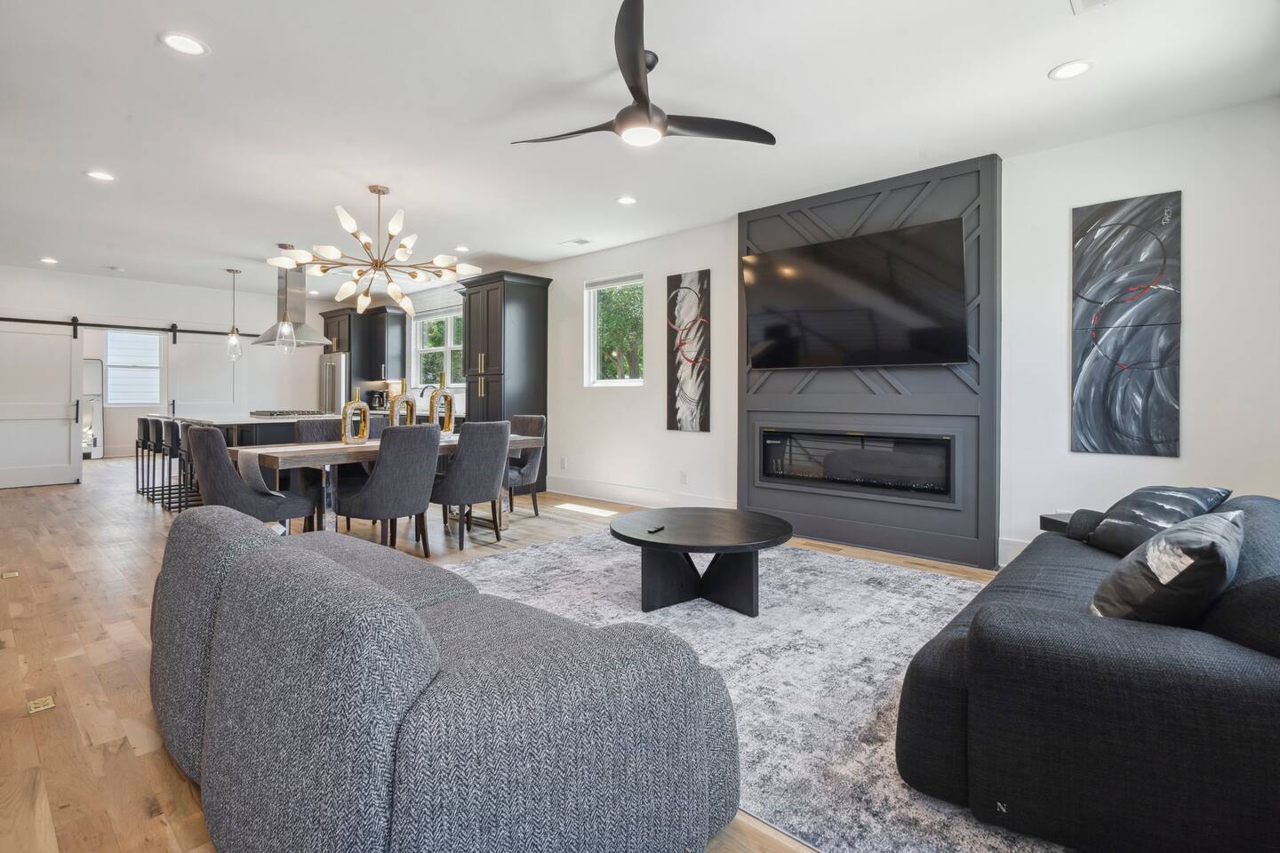 Brand New Build - Luxury Home - King Beds
