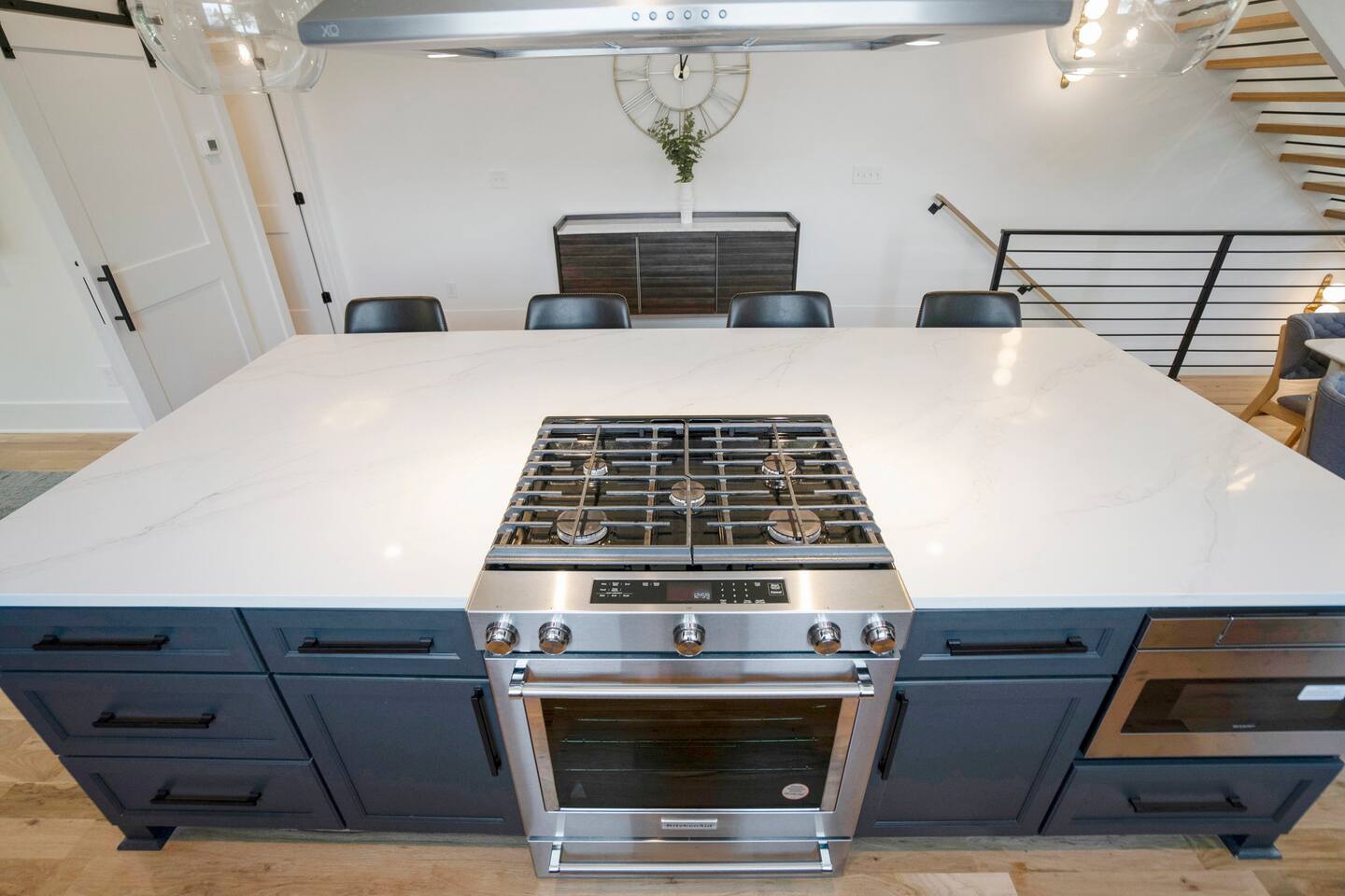 Luxury Build - King Beds - Minutes to Uptown