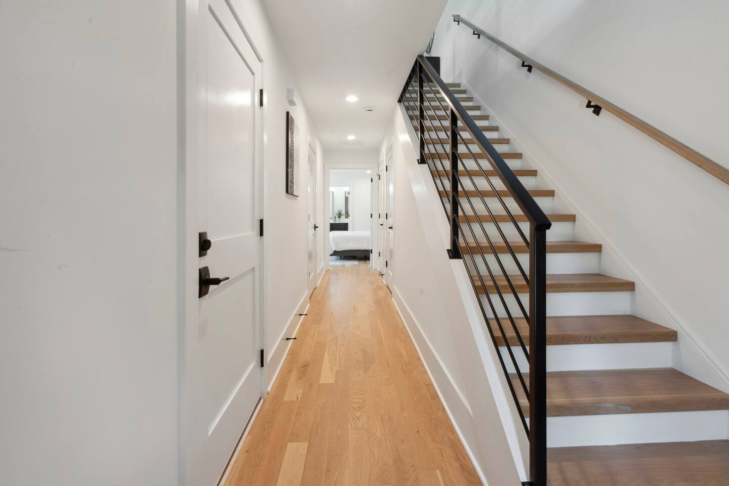 Luxury Build - King Beds - Minutes to Uptown