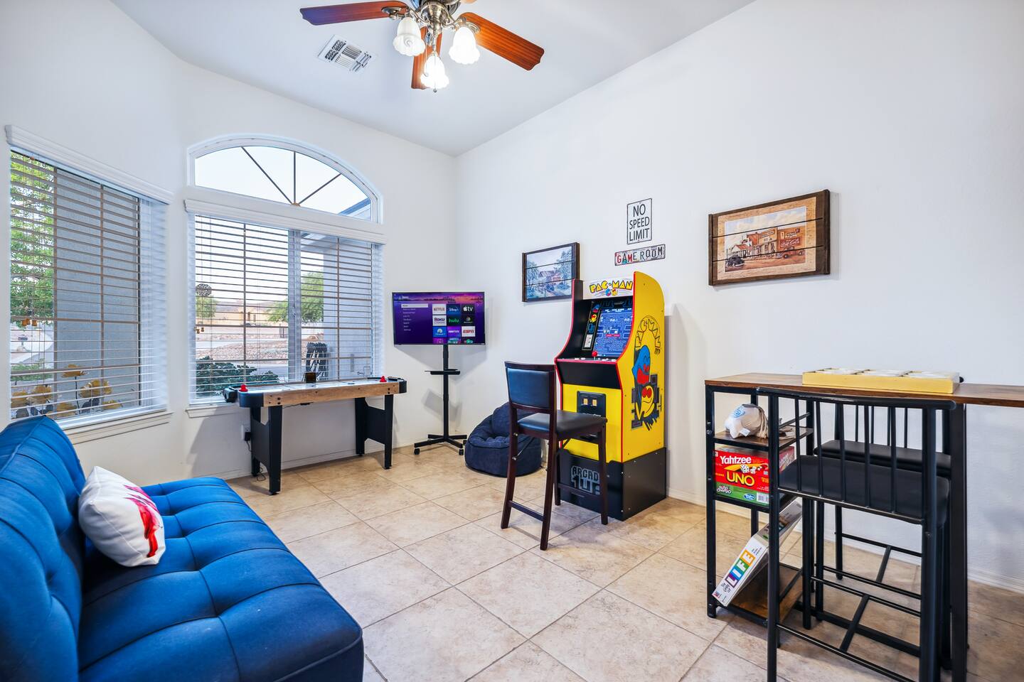 Stunning Views! | Pool | Arcade | 4bd | Sleeps 12