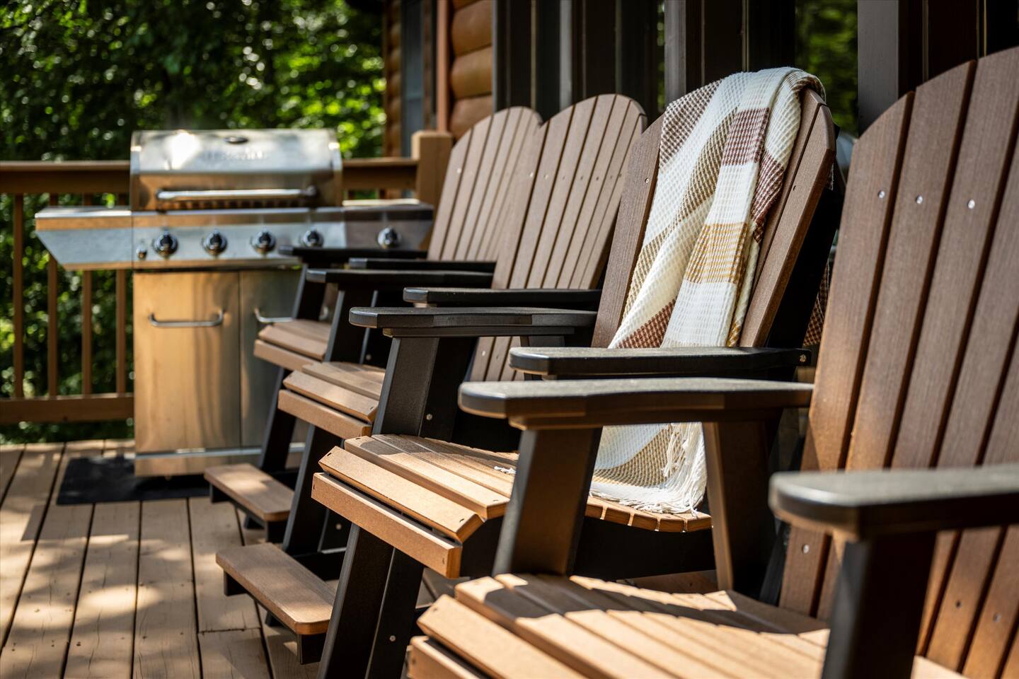 Views! 3x King Beds, Hot Tub, Pool, Fishing, Wi-Fi