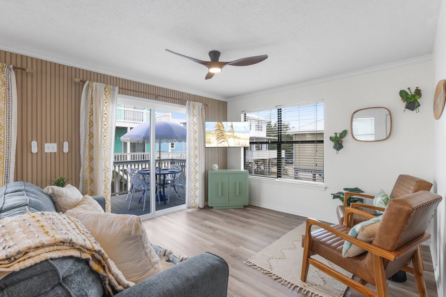 New! Surf Cottage: 4 Min Walk to Beach + Pool!