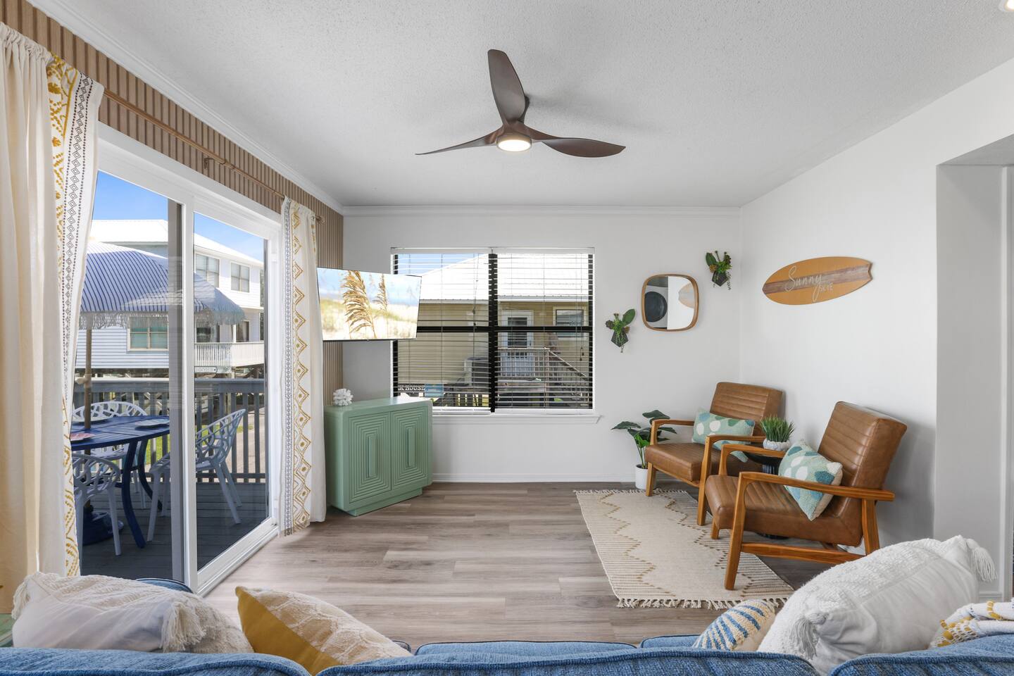 New! Surf Cottage: 4 Min Walk to Beach + Pool!