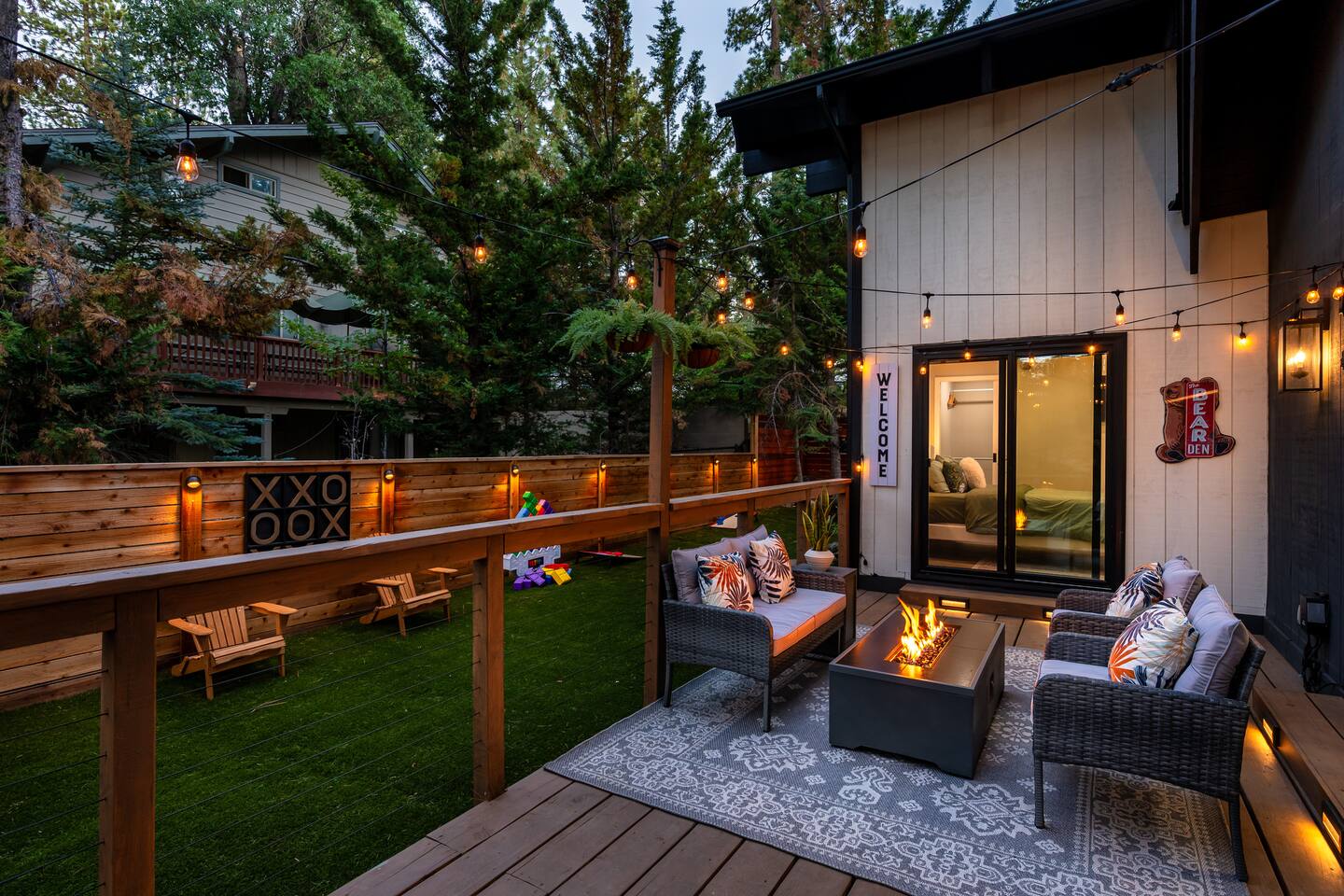 Maverick's Peak, Game Room, Spa, 5 Bed 5 Bath Pet!