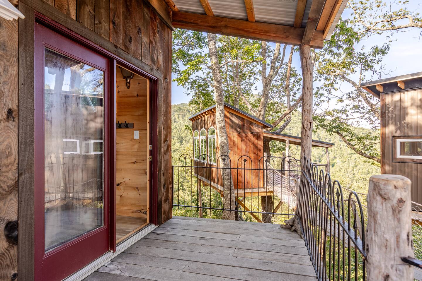 Raven Rock Mountain Tree Haven Treehouse