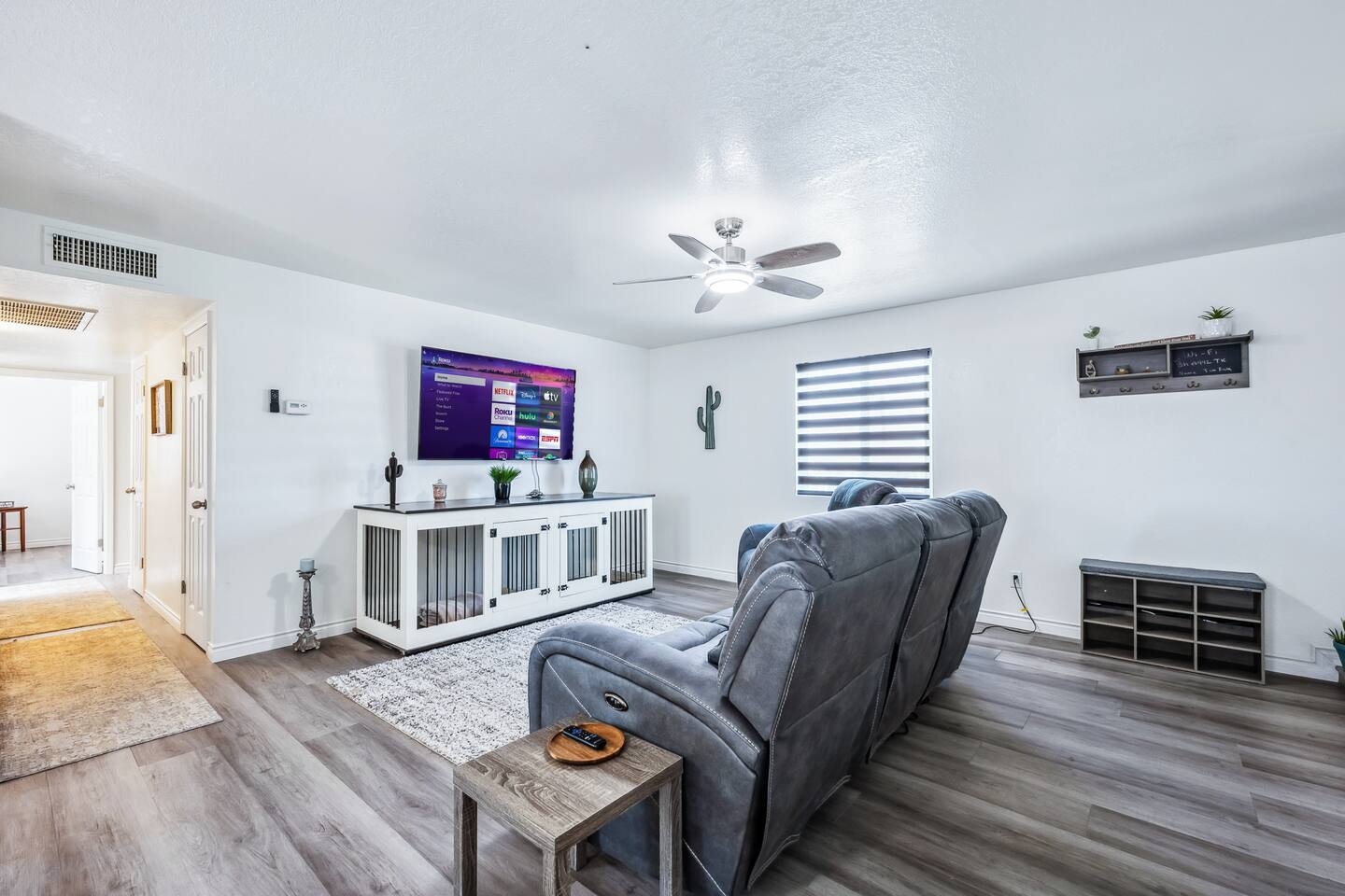 EV Charger! Walk To Rotary Park! | 3bd | Sleeps 8