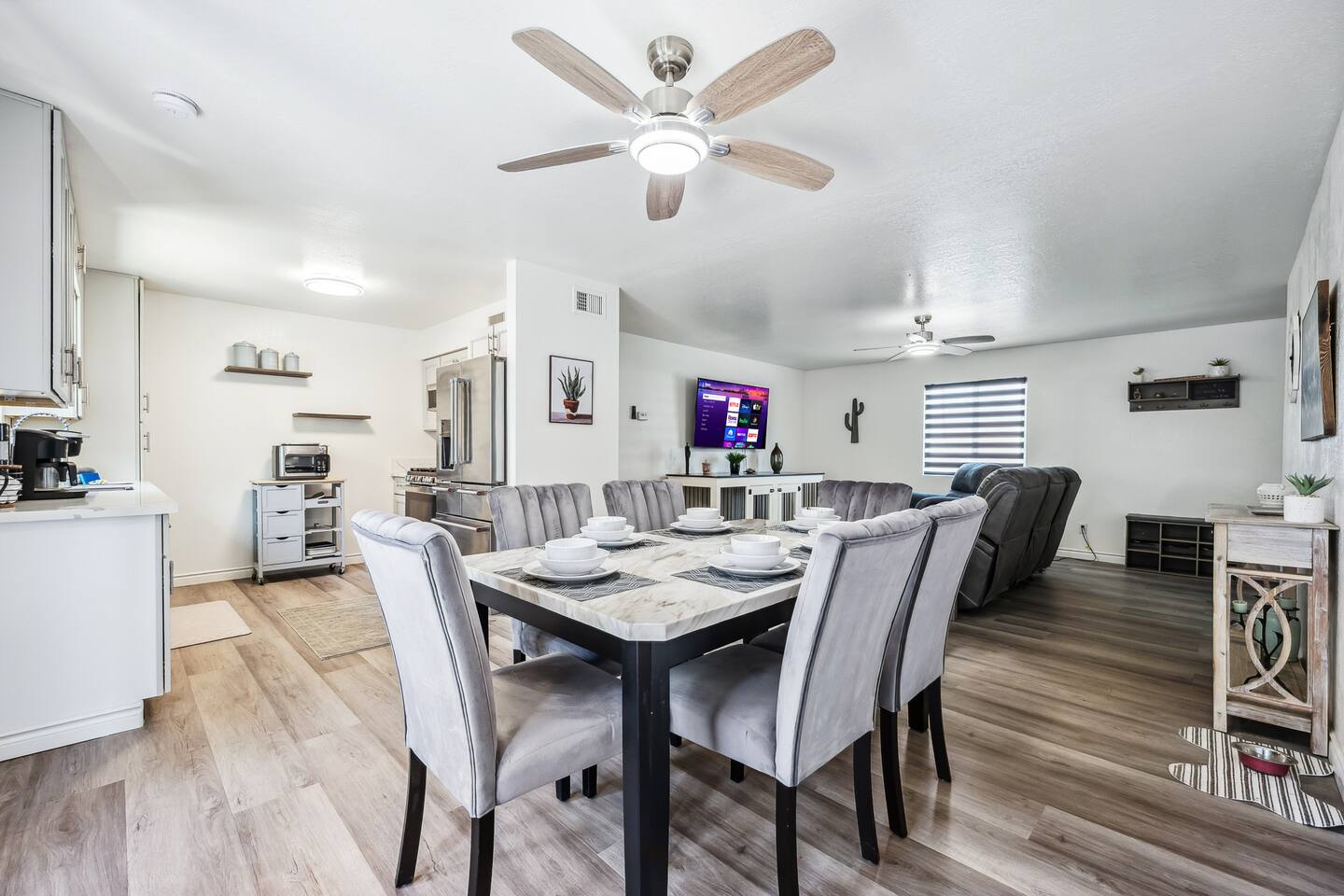 EV Charger! Walk To Rotary Park! | 3bd | Sleeps 8