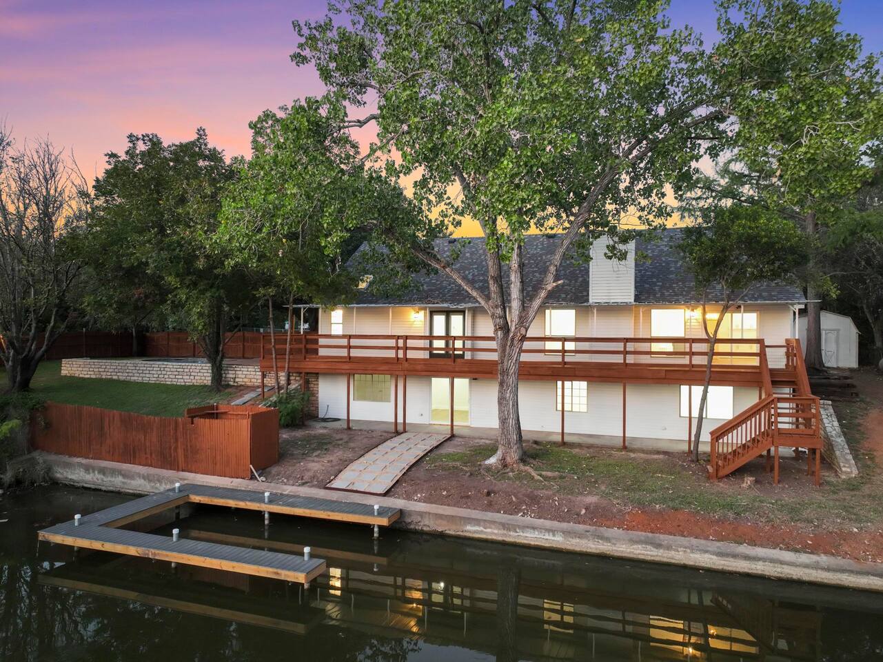 Elegant 5BR w/ Private Pool, Game Room & Dock