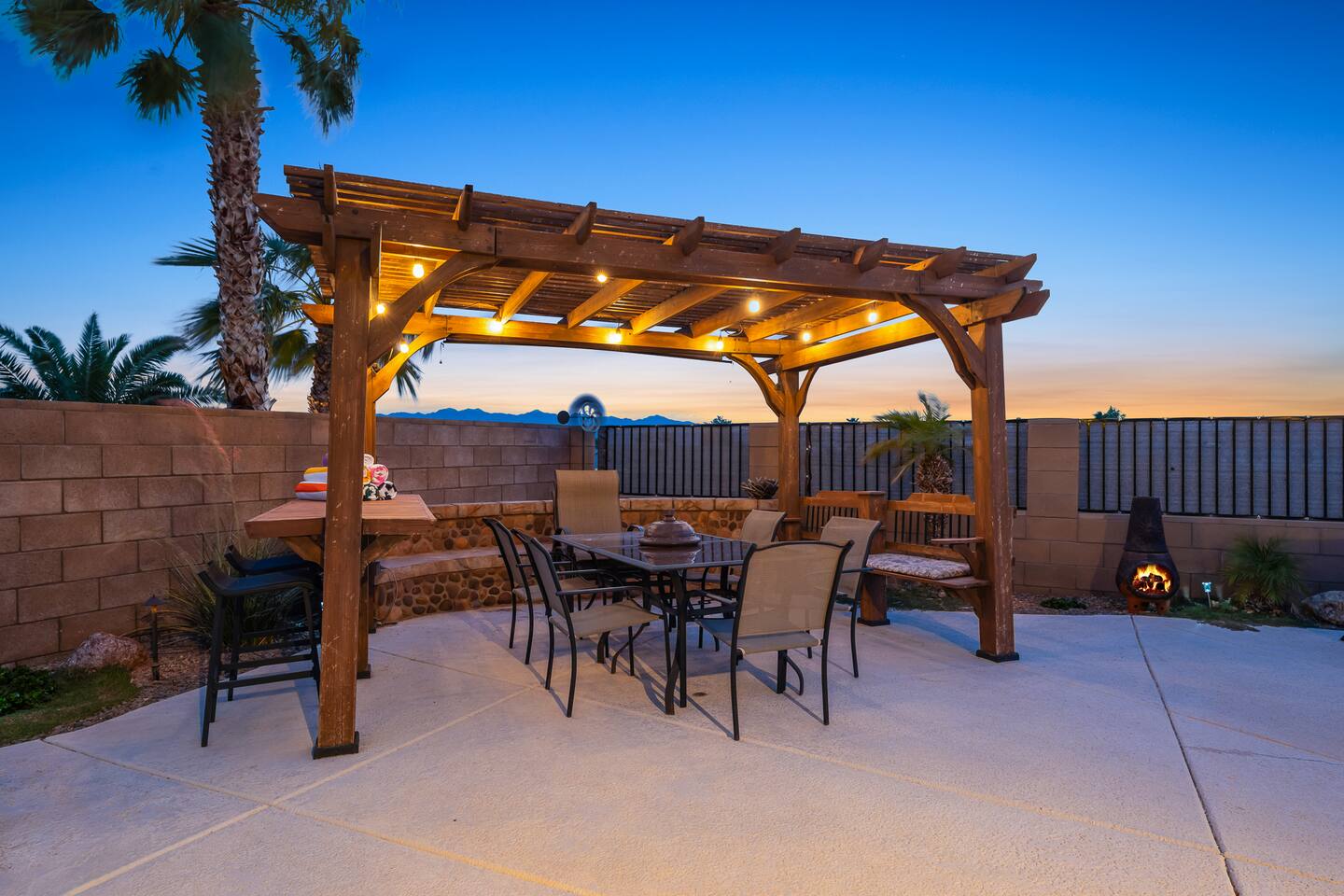 Pool | Garage Arcade | Spa | 3bd | Sleeps 8