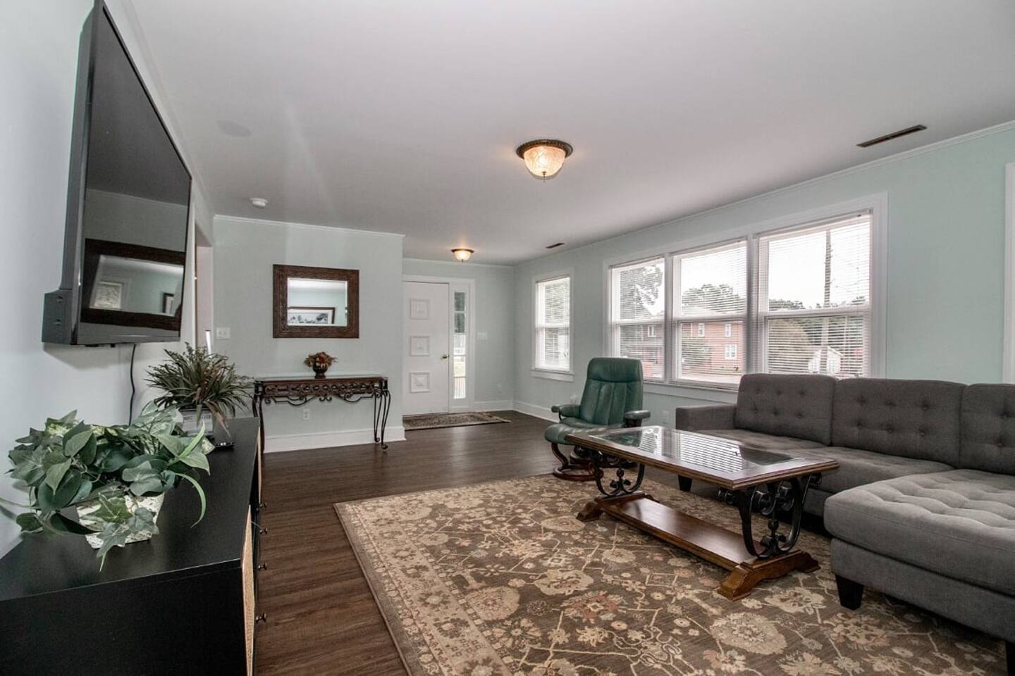 New! Near Daveste Vineyard, Zootastic w Gameroom!