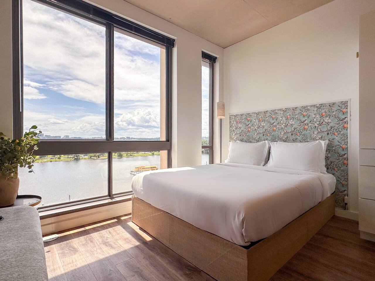 River View Suite - The Wharf DC