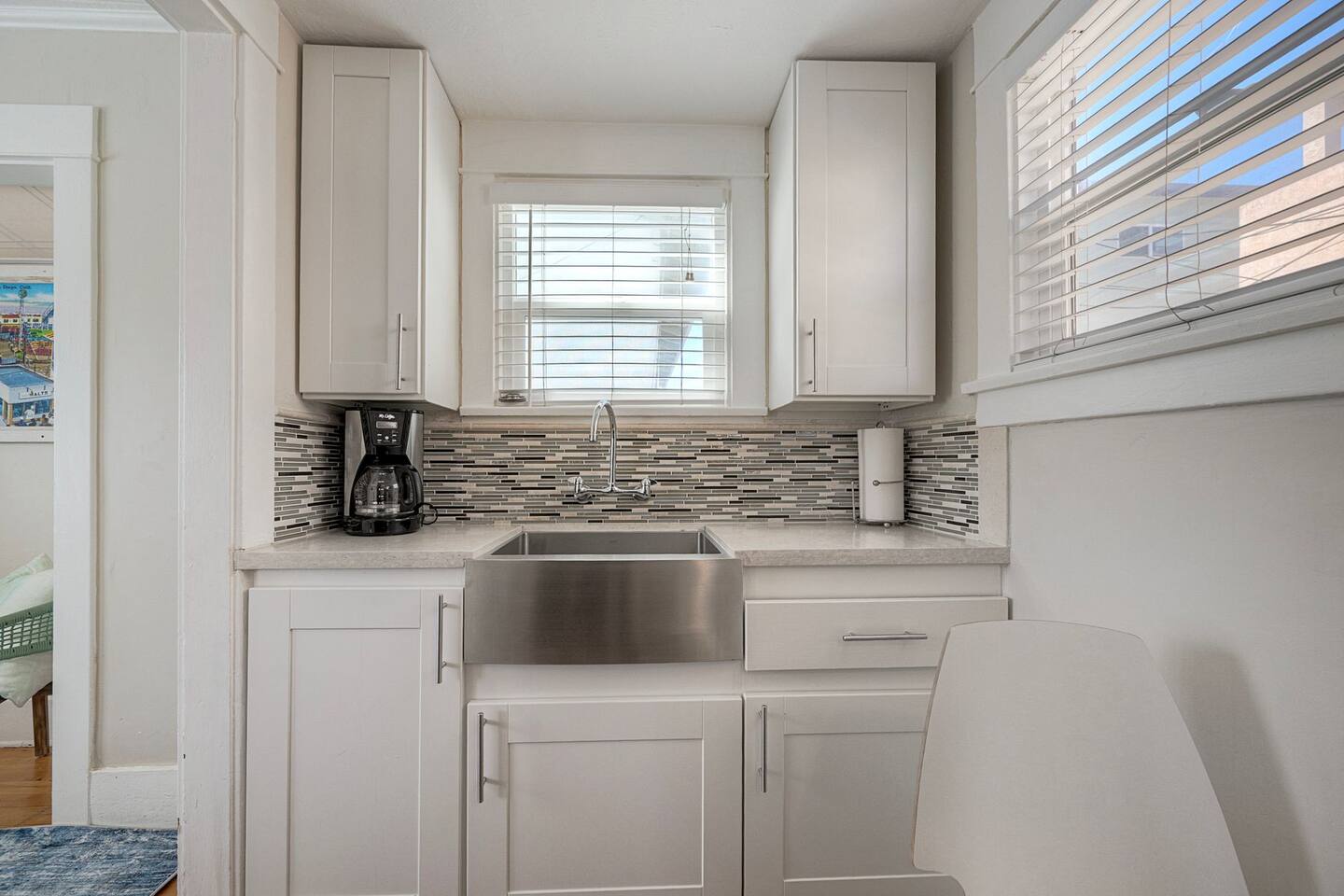 Steps to the Sand - Cozy 1 bedroom (2nd floor)