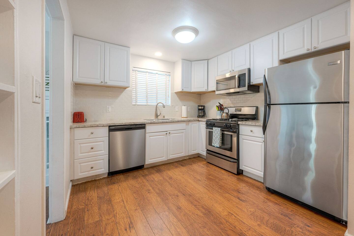 4BR Beach Bungalow - Great for multiple families!