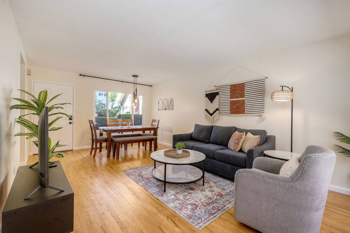 Walkable Hillcrest 2BR • Eat, Explore, Relax — San Diego — vacation rental