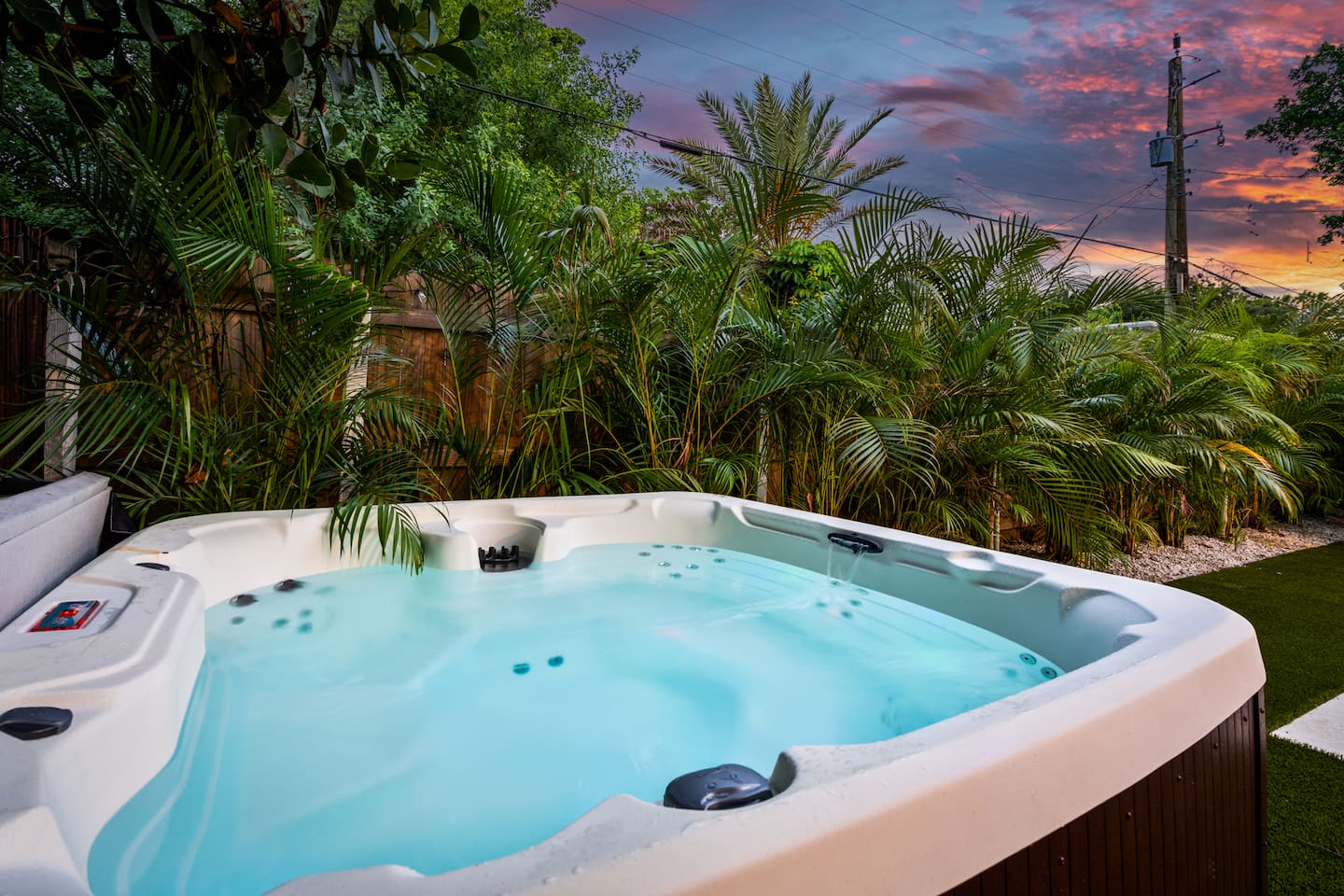 FIFA! Wellness Retreat|Sauna, Cold Plunge, Hot Tub