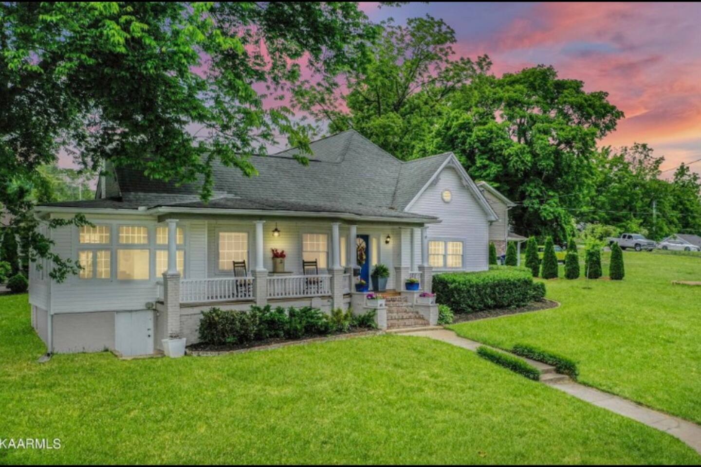 Historic Home in Downtown Clinton