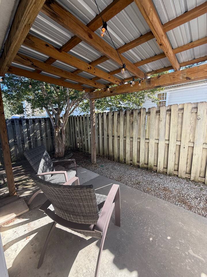 Updated 3BR Gem Near Dining & Golf!