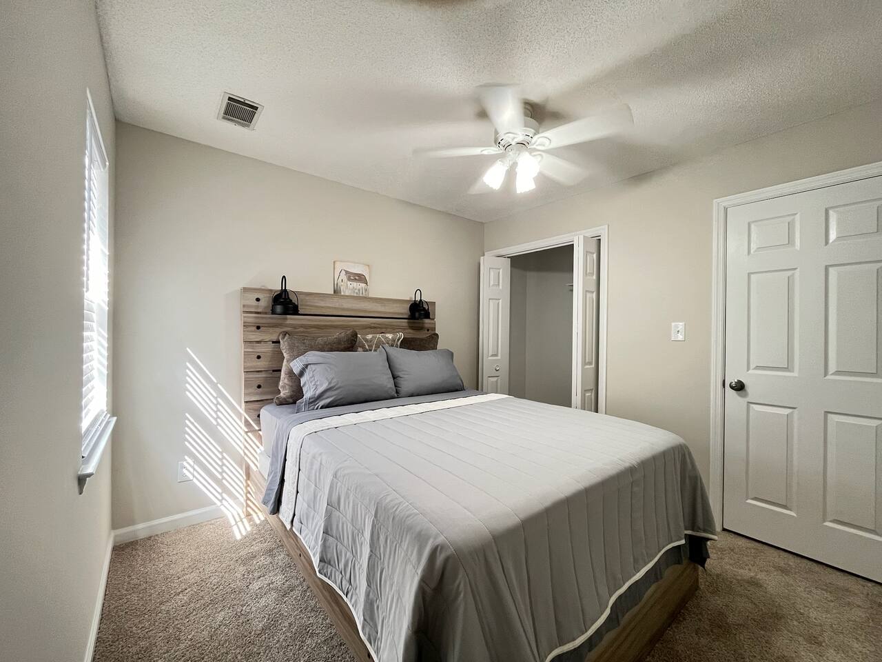 Updated 3BR Gem Near Dining & Golf!