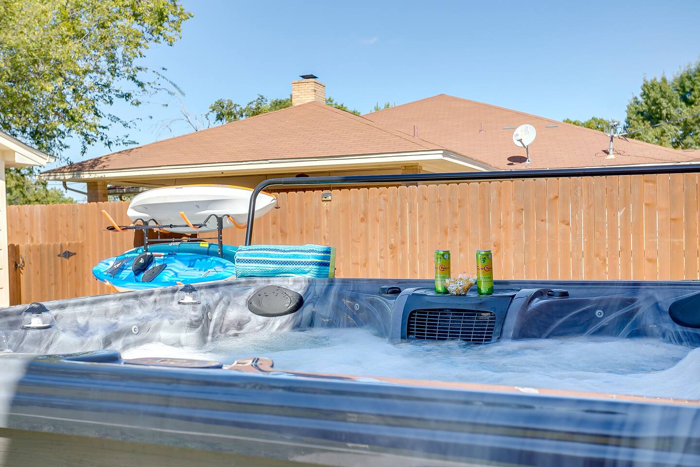 Granbury Lakehouse | Hot Tub, Fire Pit, Dock