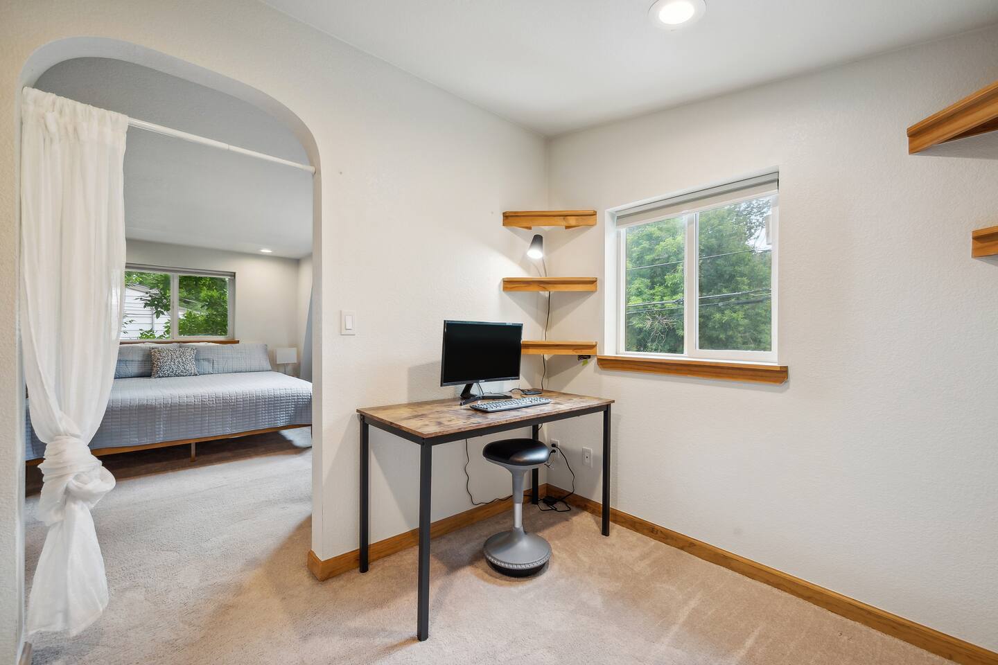 Golden Getaway w/EV Charger - 14 min to Red Rocks!