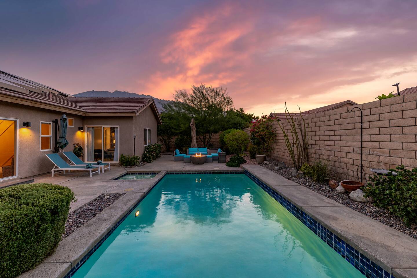 Paradise Springs-4br home 5 minutes to downtown PS