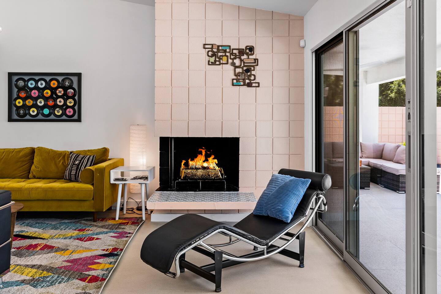 Record Views, Palm Springs Midcentury Compound