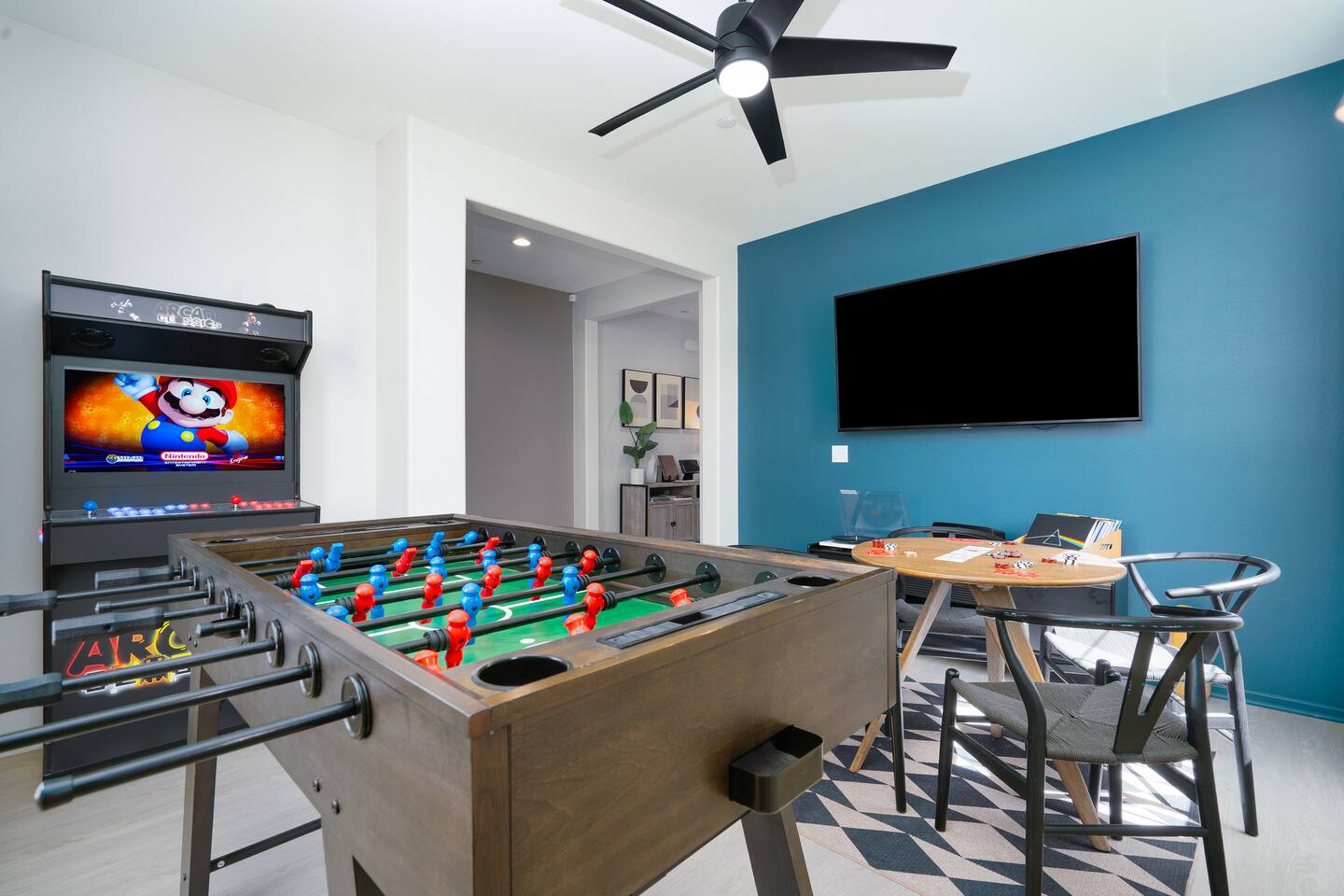 Paseo Palms, Modern 6br home 5min to Polo Grounds