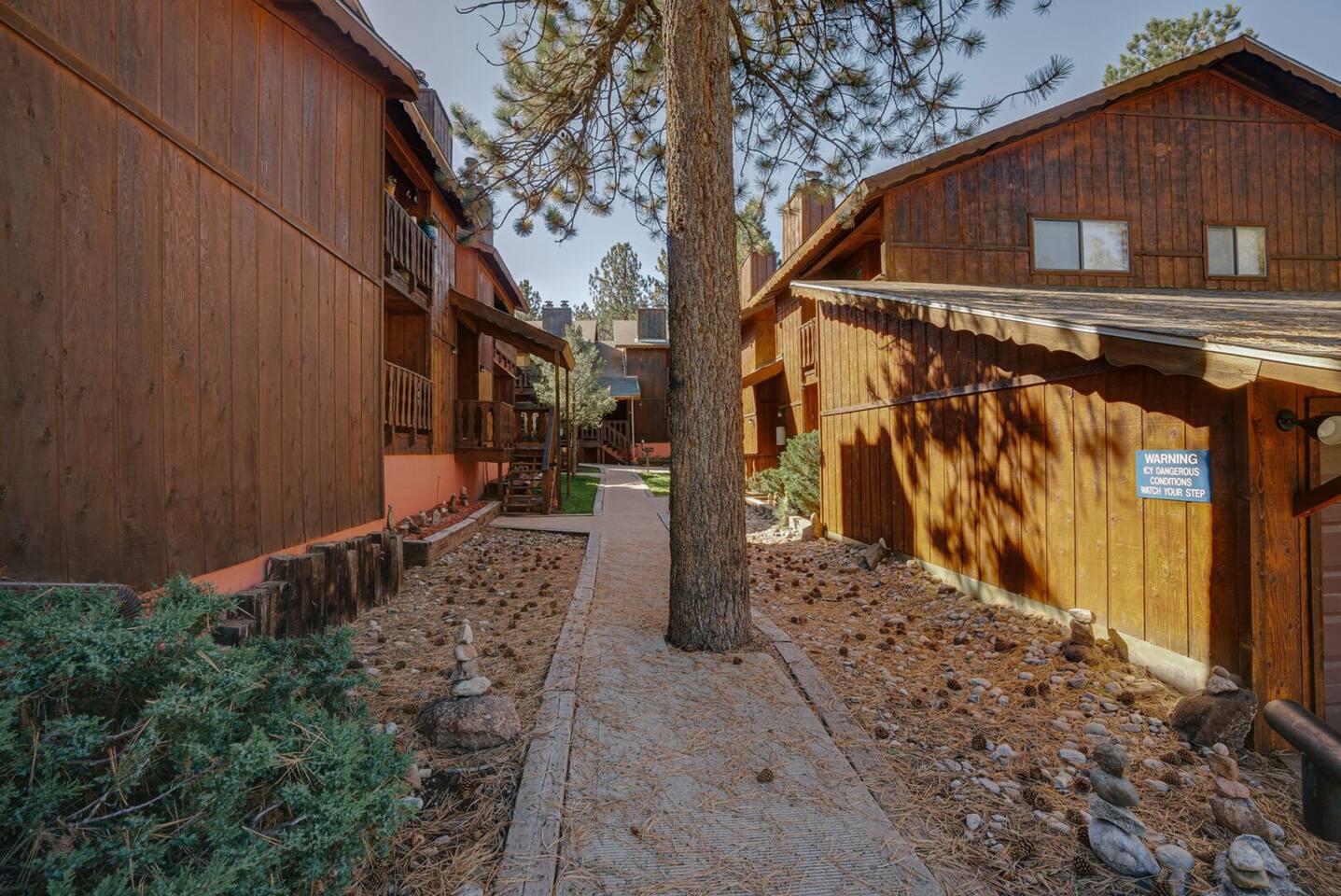 Mountain Ski Retreat | Fireplace & Pet-Friendly